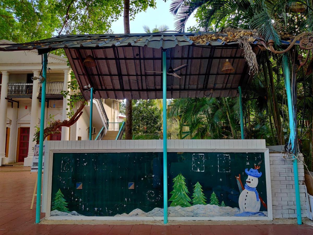 Piggy Calangute By Urban Nomads - Dorms & Pvt Rooms GOA Esterno foto