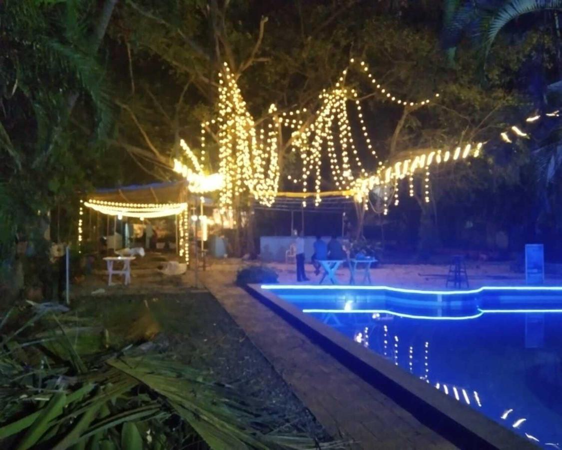 Piggy Calangute By Urban Nomads - Dorms & Pvt Rooms GOA Esterno foto