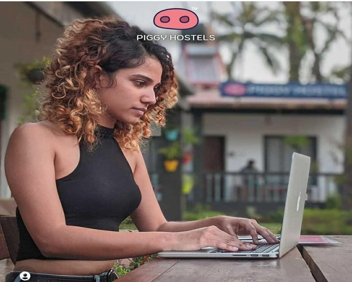 Piggy Calangute By Urban Nomads - Dorms & Pvt Rooms GOA Esterno foto