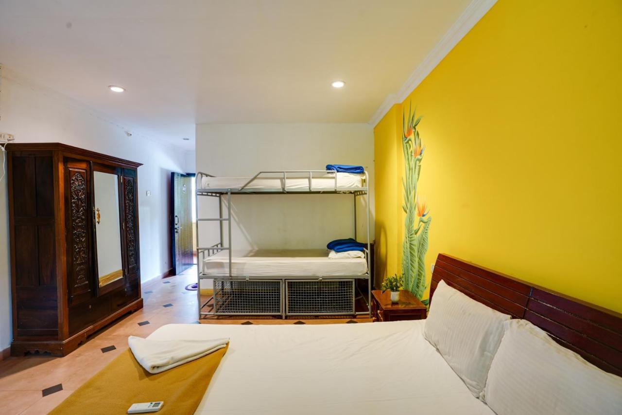 Piggy Calangute By Urban Nomads - Dorms & Pvt Rooms GOA Esterno foto